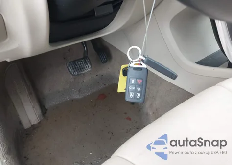 2014 Volvo Xc60 3.2 from USA, damaged, VIN YV4940DZ9E2547717